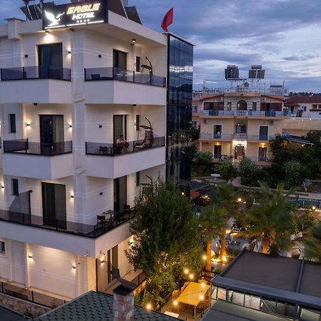 קסאמיל Hotel Eagle מראה חיצוני תמונה